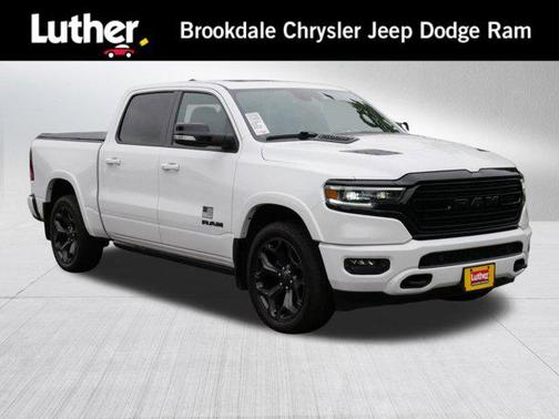 Ivory White Tri-Coat Pearlcoat 2021 RAM 1500 Limited