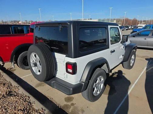 2022 Jeep Wrangler Sport S