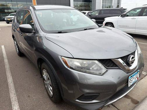 Gun Metallic 2016 Nissan Rogue S