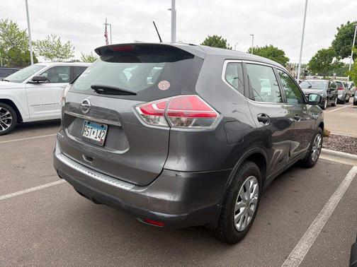 Gun Metallic 2016 Nissan Rogue S