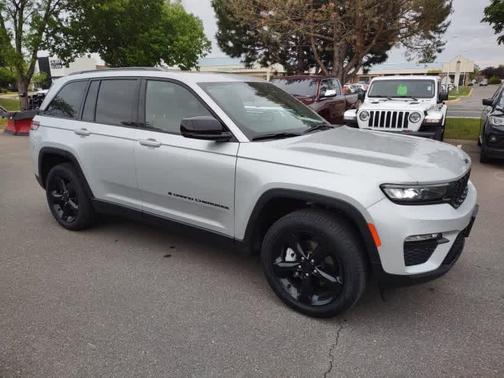 Silver Zynith 2025 Jeep Grand Cherokee Limited