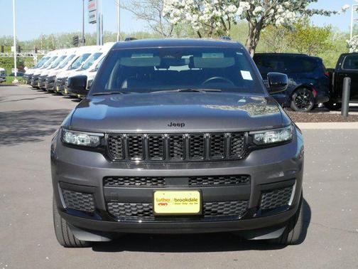2022 Jeep Grand Cherokee L Altitude