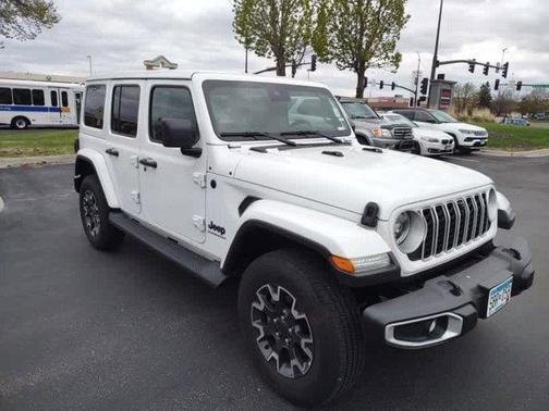Bright White Clearcoat 2025 Jeep Wrangler 4-Door Sahara 4x4