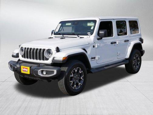 Bright White Clearcoat 2025 Jeep Wrangler 4-Door Sahara 4x4