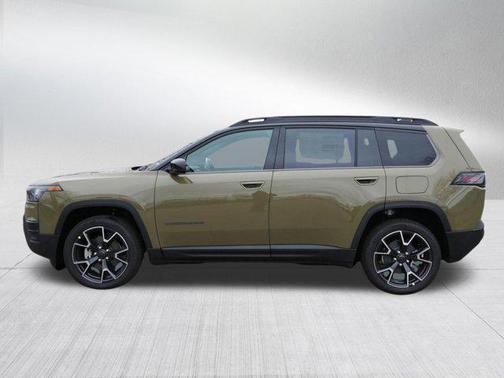 2026 Jeep Cherokee Overland