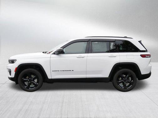 2023 Jeep Grand Cherokee Limited X