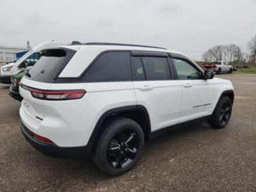 2023 Jeep Grand Cherokee Limited X