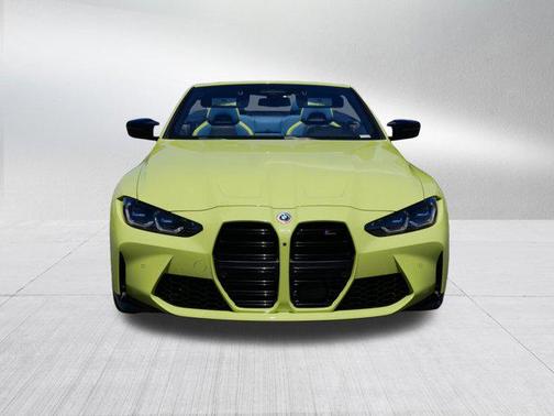 Sao Paulo Yellow 2023 BMW M4 Competition xDrive