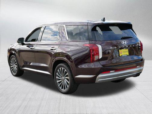 Sierra Burgundy 2023 Hyundai PALISADE Calligraphy