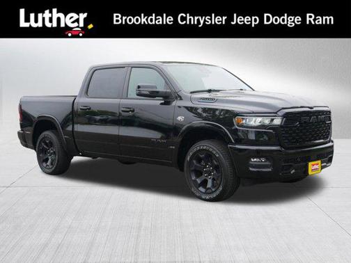 Diamond Black Crystal Pearlcoat 2026 RAM 1500 Big Horn/Lone Star