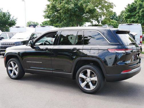 2022 Jeep Grand Cherokee Limited X