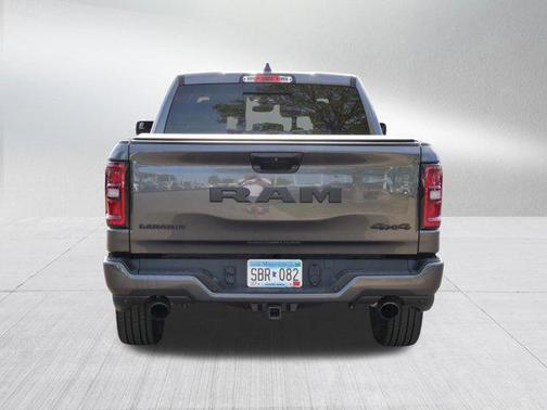 Granite Crystal Metallic Clearcoat 2025 RAM 1500 Laramie
