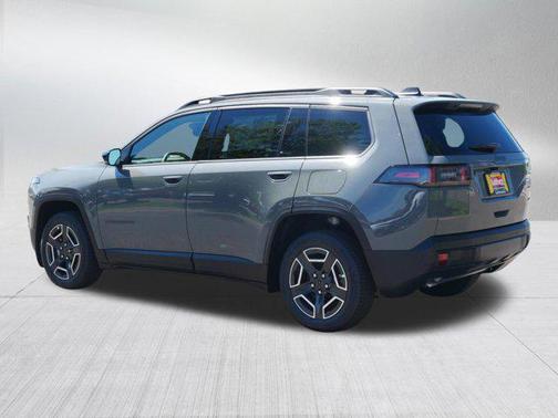 Sting-Gray Clearcoat 2026 Jeep Cherokee Limited