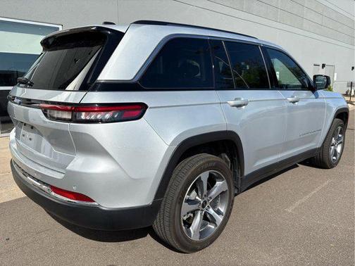 2023 Jeep Grand Cherokee 4xe Base