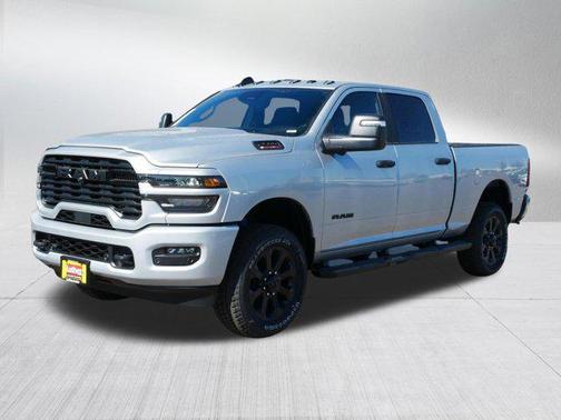 Silver Zynith 2026 RAM 2500 Big Horn Crew Cab 4x4 6'4' Box