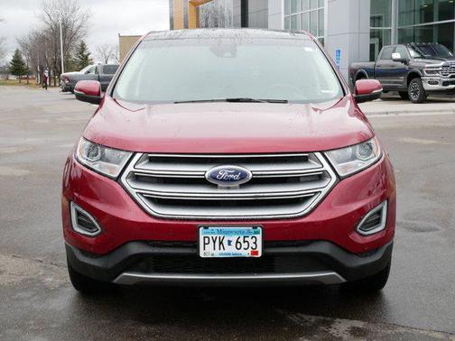 Ruby Red Metallic Tinted Clearcoat 2018 Ford Edge Titanium