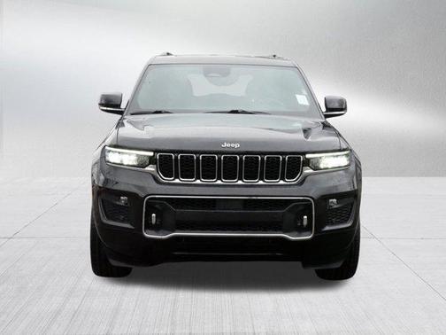 2022 Jeep Grand Cherokee Overland