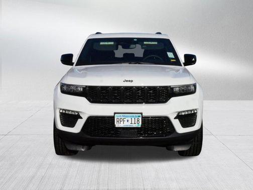 2024 Jeep Grand Cherokee Limited X