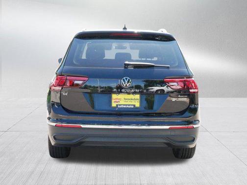 2023 Volkswagen Tiguan 2.0T SE 4MOTION