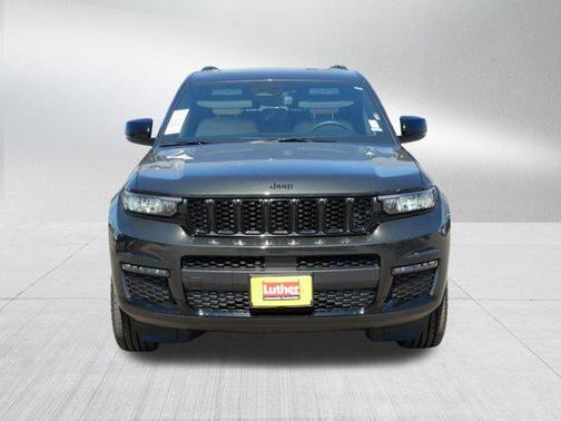 Rocky Mountain Pearlcoat 2023 Jeep Grand Cherokee L Limited