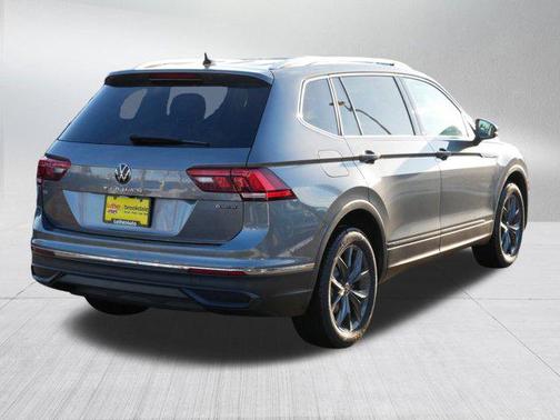 2022 Volkswagen Tiguan 2.0T SE 4MOTION