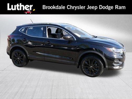 2021 Nissan Rogue Sport SV