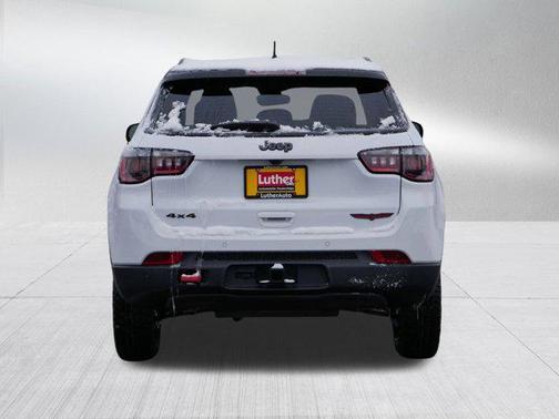 2026 Jeep Compass Trailhawk