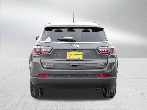 2024 Jeep Compass Latitude Lux
