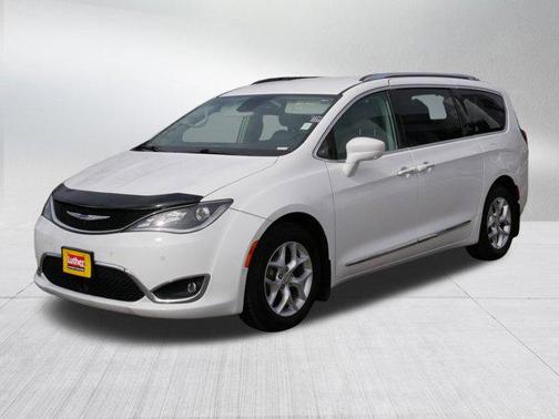 2018 Chrysler Pacifica Touring-L Plus