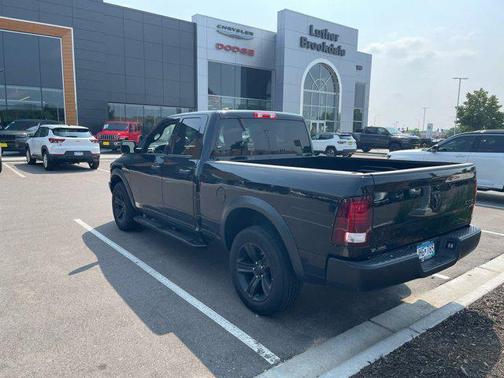 2022 RAM 1500 Classic Warlock Quad Cab 4x4 6'4' Box
