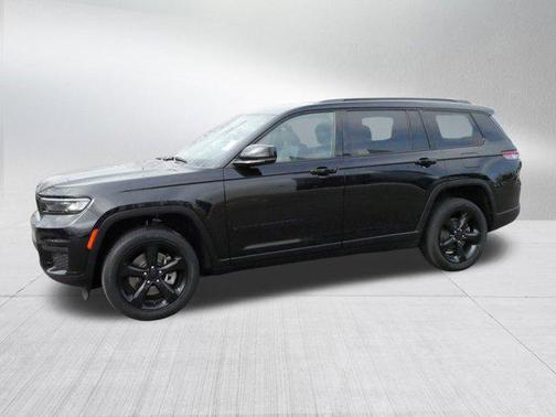 2022 Jeep Grand Cherokee L Altitude