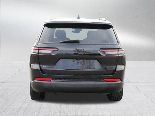 2022 Jeep Grand Cherokee L Altitude