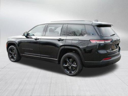 2022 Jeep Grand Cherokee L Altitude