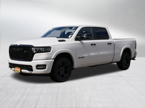 Bright White Clearcoat 2026 RAM 1500 Big Horn/Lone Star
