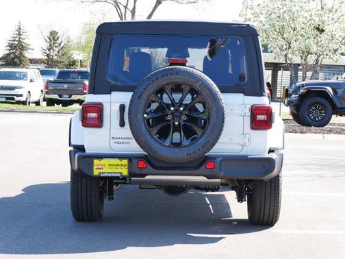 2025 Jeep Wrangler 4xe Sahara