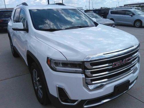 2023 GMC Acadia AWD SLT