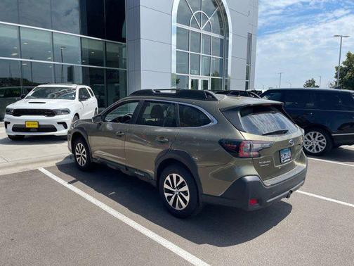 2024 Subaru Outback Premium