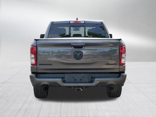Granite Crystal Metallic Clearcoat 2020 RAM 1500 Big Horn/Lone Star