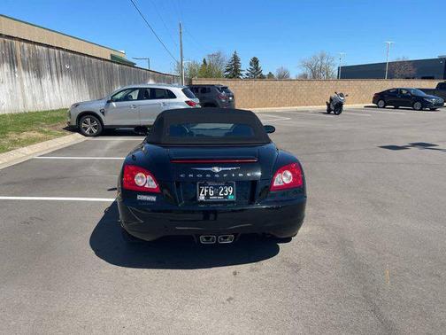 2006 Chrysler Crossfire Base