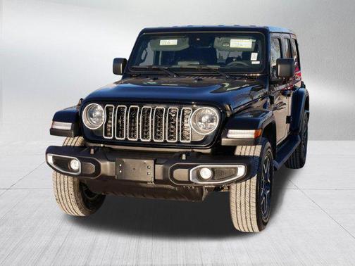2024 Jeep Wrangler 4-Door Sahara 4x4