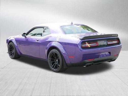 2023 Dodge Challenger R/T Scat Pack Widebody