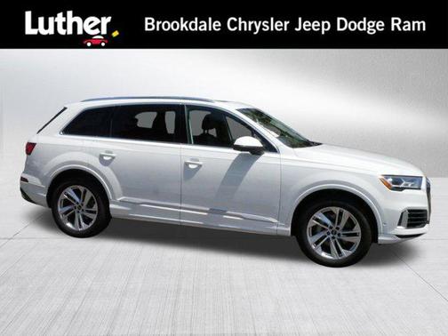 2022 Audi Q7 55 Premium Plus