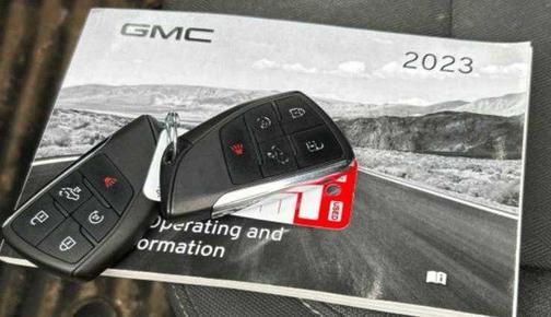 Onyx Black 2023 GMC Sierra 1500 Elevation