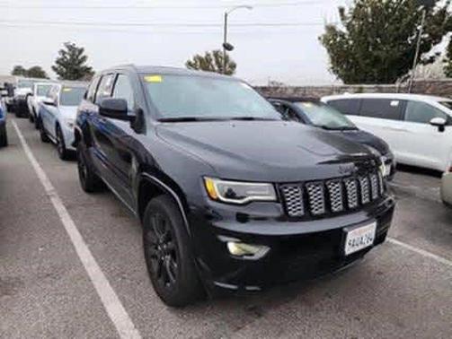2022 Jeep Grand Cherokee Laredo