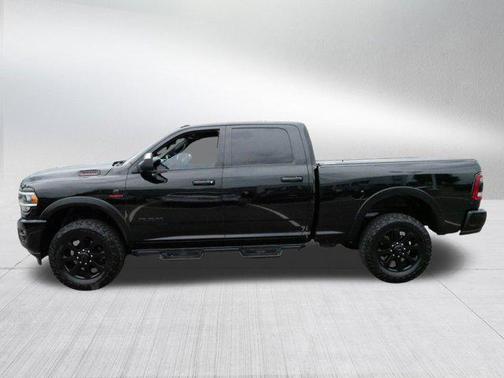 2022 RAM 2500 Big Horn Crew Cab 4x4 6'4' Box