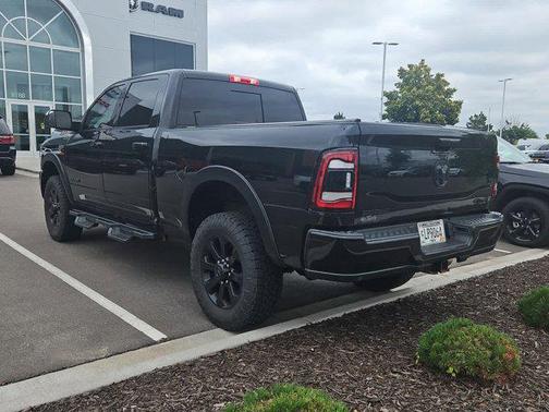 2022 RAM 2500 Big Horn Crew Cab 4x4 6'4' Box