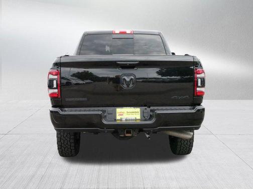 2022 RAM 2500 Big Horn Crew Cab 4x4 6'4' Box