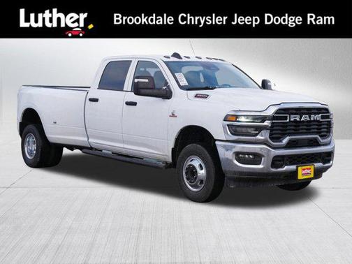 2026 RAM 3500 Tradesman Crew Cab 4x4 8' Box