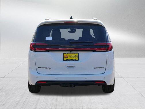 2026 Chrysler Pacifica Limited