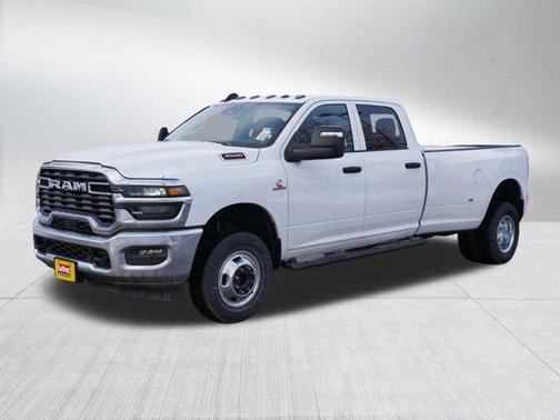 2026 RAM 3500 Tradesman Crew Cab 4x4 8' Box